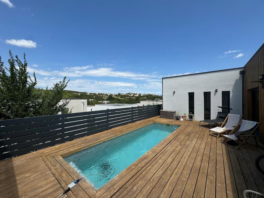 Luxury Villa With Pool And View Juvignac Exterior photo